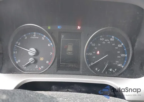 2017 Toyota Rav4 Xle из США, поврежденный, VIN JTMRFREV0HJ711802